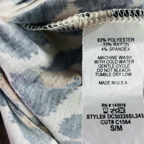 🆕 Animal Print Maxi Dress - Picture 6 of 6